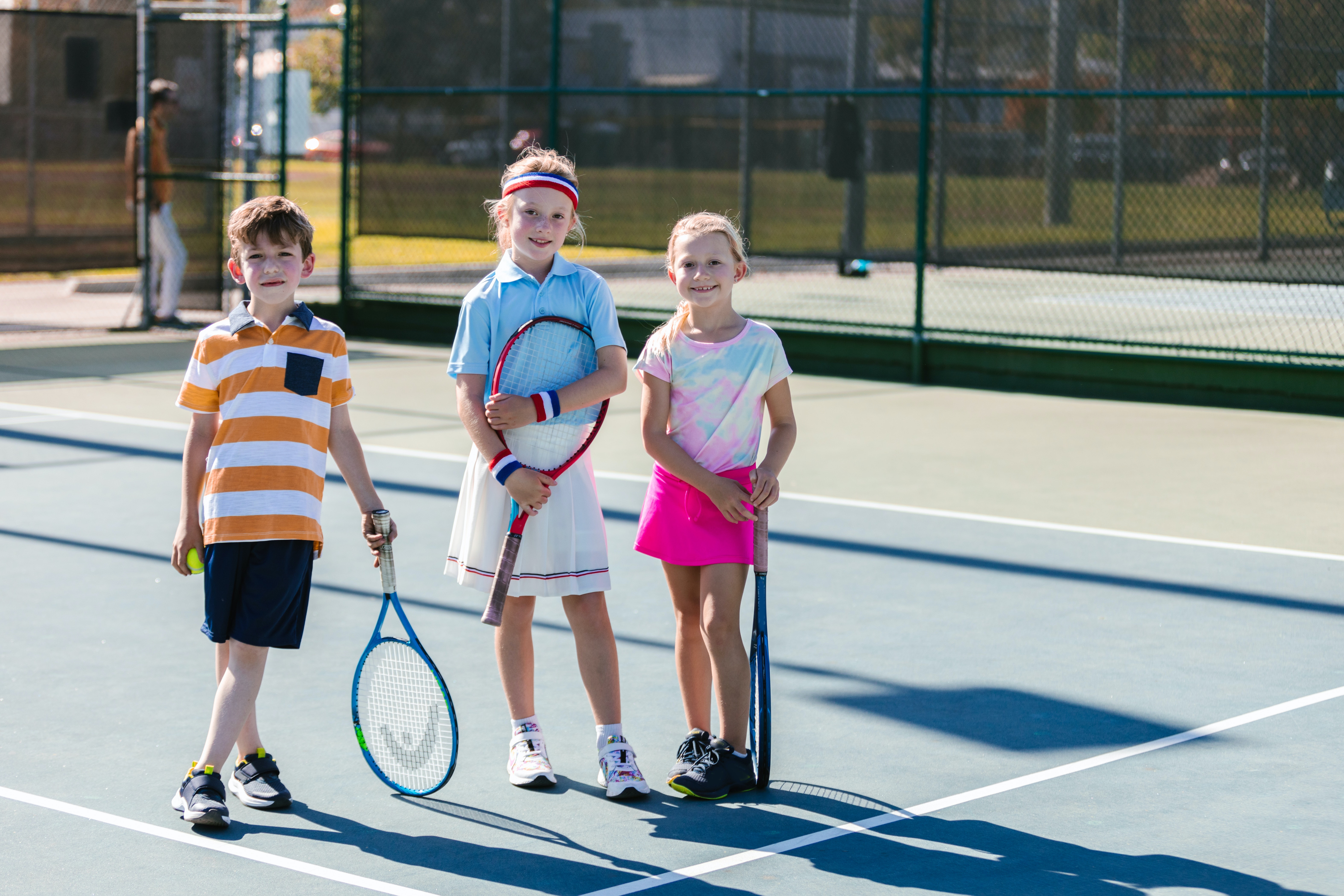 Your monthly program registration includes:
– a new tennis racquet to keep
– a Winner club towel